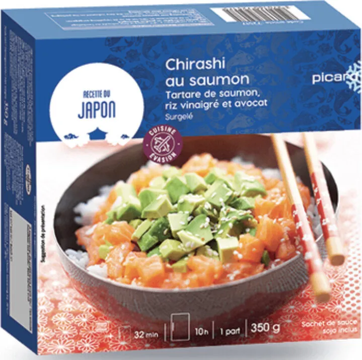 Chirashi au saumon, tartare de saumon, riz vinaigré et avocat