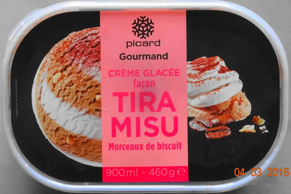 Crème glacée, façon Tiramisu, morceaux de biscuit