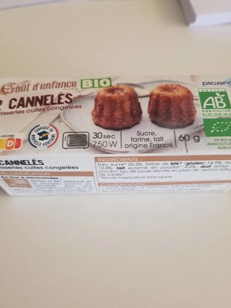 2 cannelés