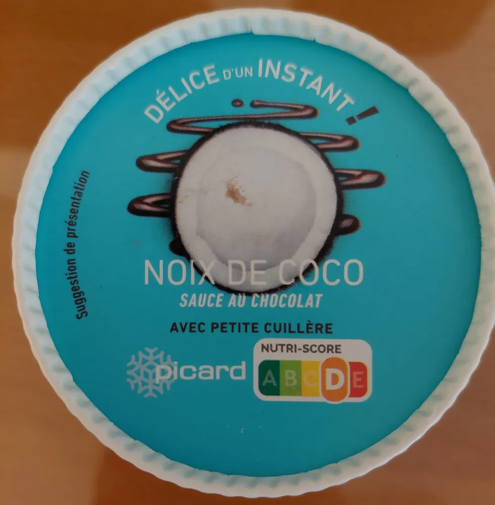 Noix de coco sauce au chocolat