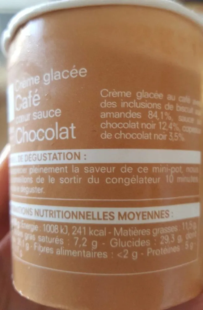 Café coeur sauce chocolat
