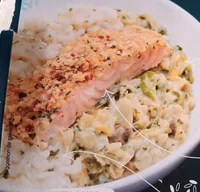 Saumon en croûte d'amande,  risotto,  fondue de poireaux