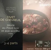 Civet de Chevreuil, Sauce au Pinot Noir et aux Airelles