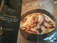 Poularde,  sauce, cèpes et girolles