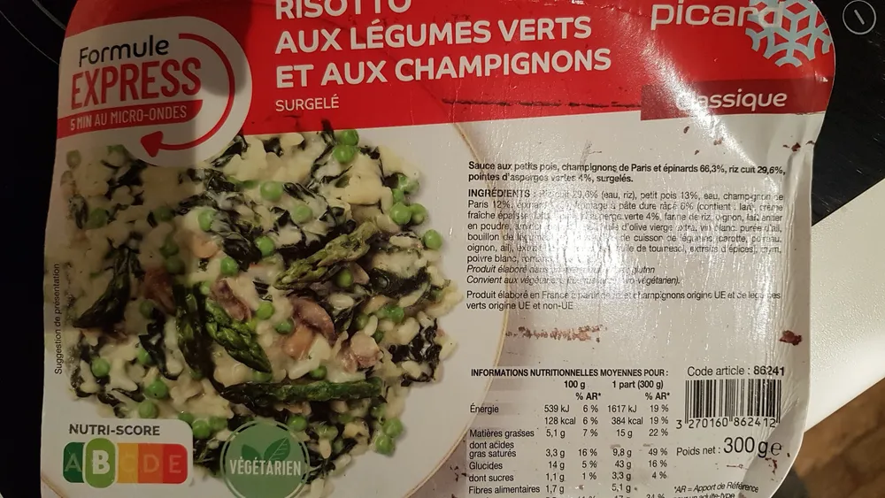 Risotto aux légumes verts et aux champignons
