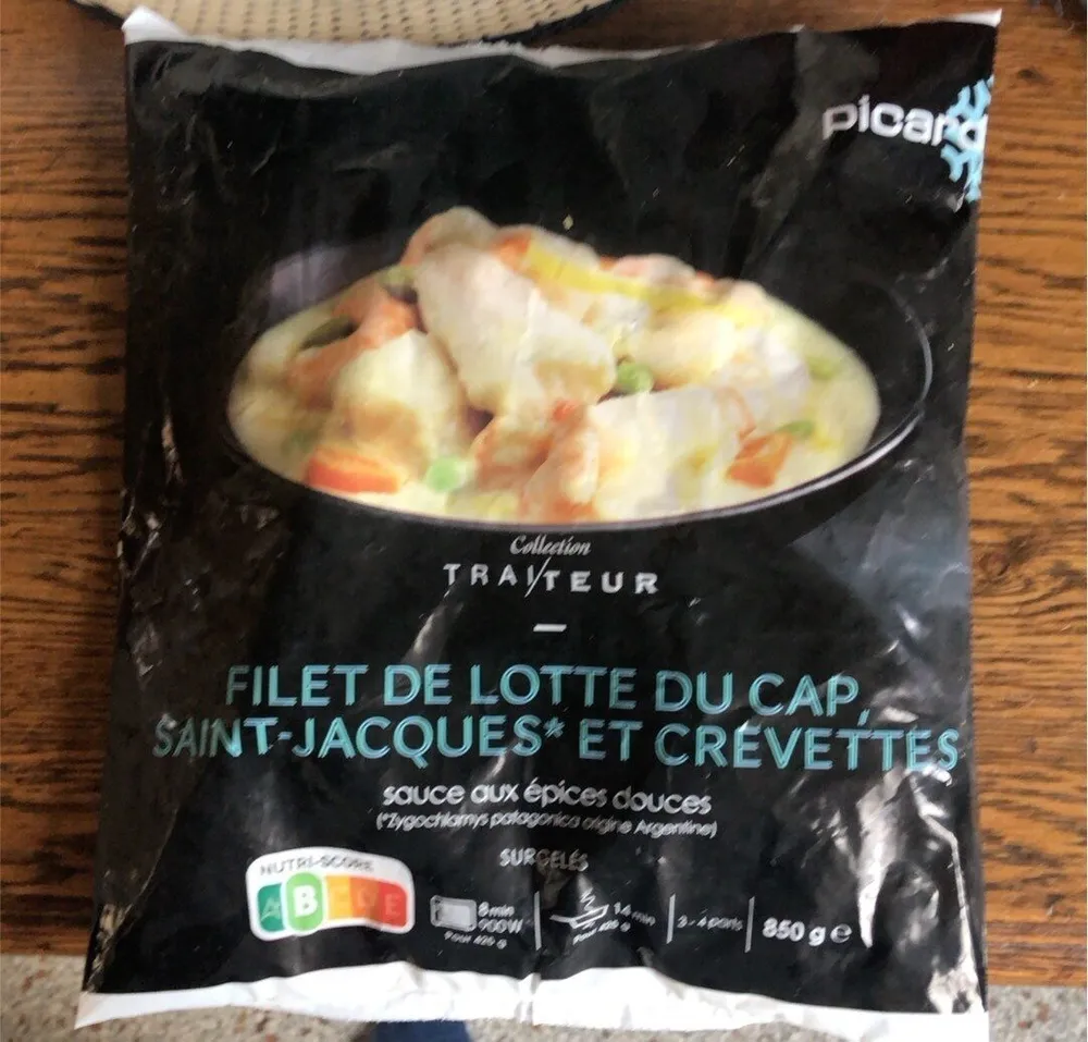 Filet de lotte du cap, saint-jacques et crevettes