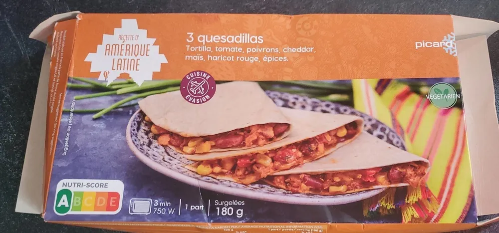 3 quesadillas