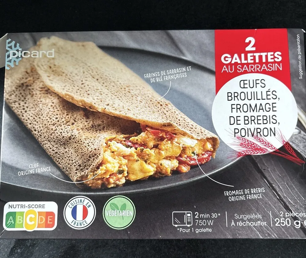 Galettes œufs brouillés, fromage de brebis, poivron