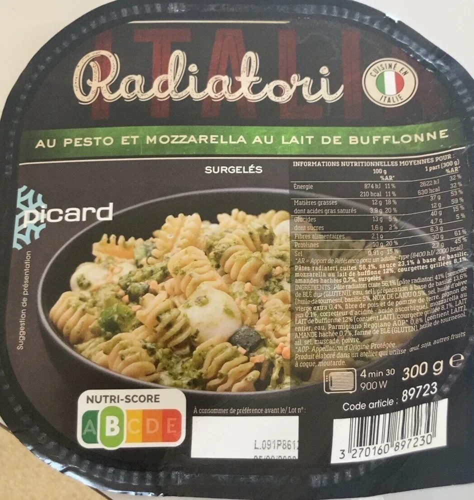 Radiatori au pesto et mozzarella au lait de bufflonne
