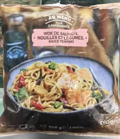 Wok de saumon, nouilles et légumes, sauce Teriyaki