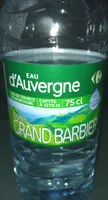 Eau de source de montagne d'auvergne