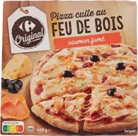 Pizza cuite au feu de bois saumon fumé