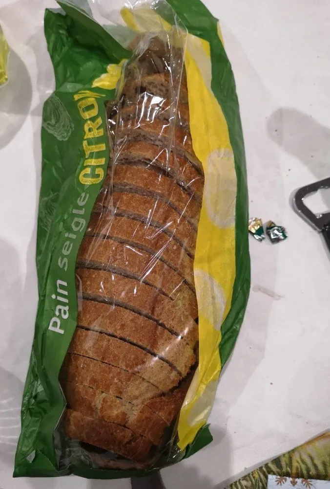 Pain de seigle au citron