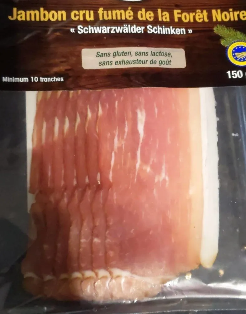 Jambon cru fumé de la forêt noire