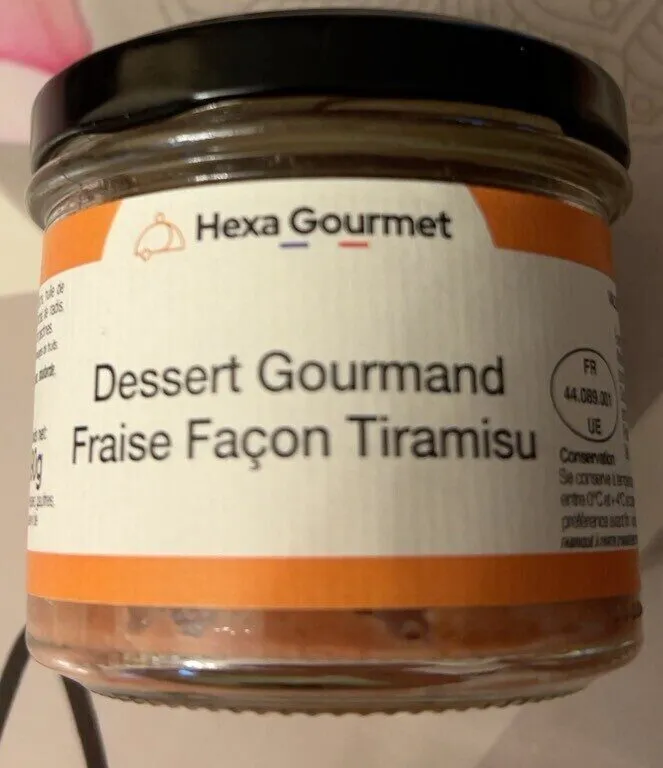 Dessert Gourmand Fraise Facon Tiramisu