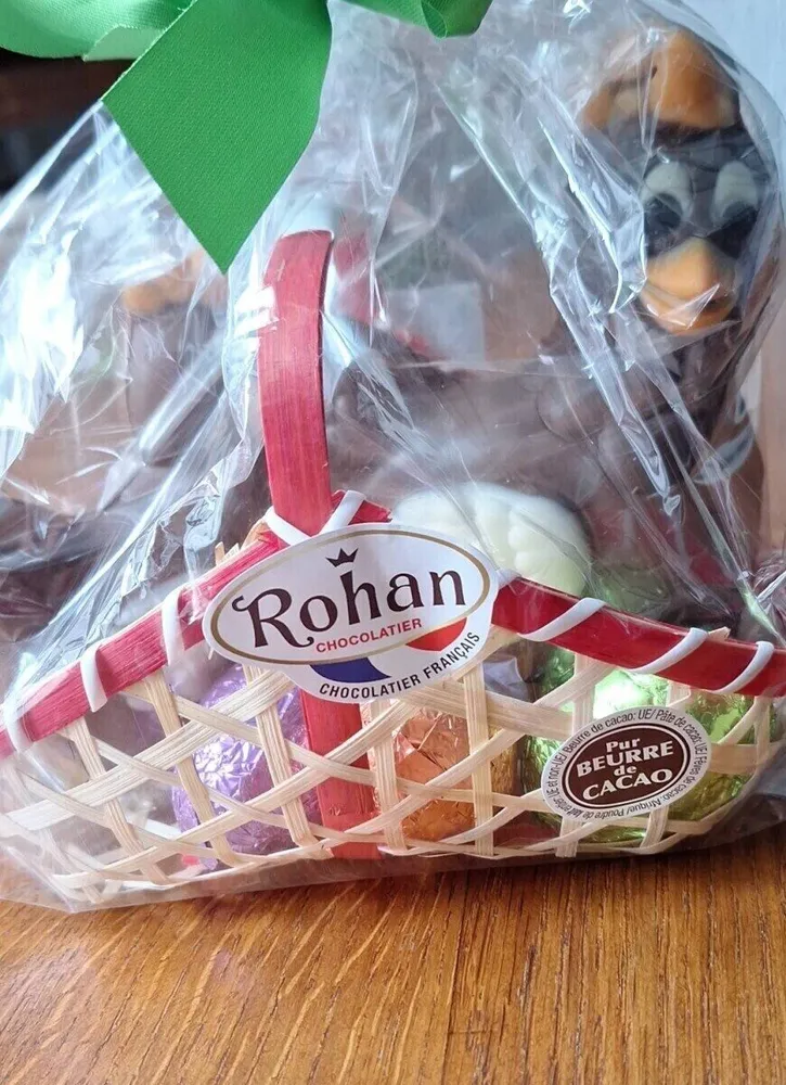 Moulages de chocolat au lait décoré