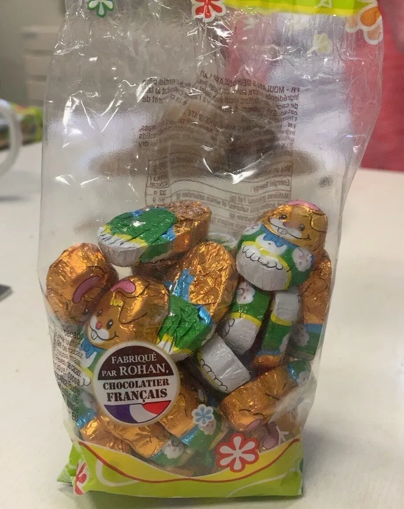 Moulages de chocolat au lait