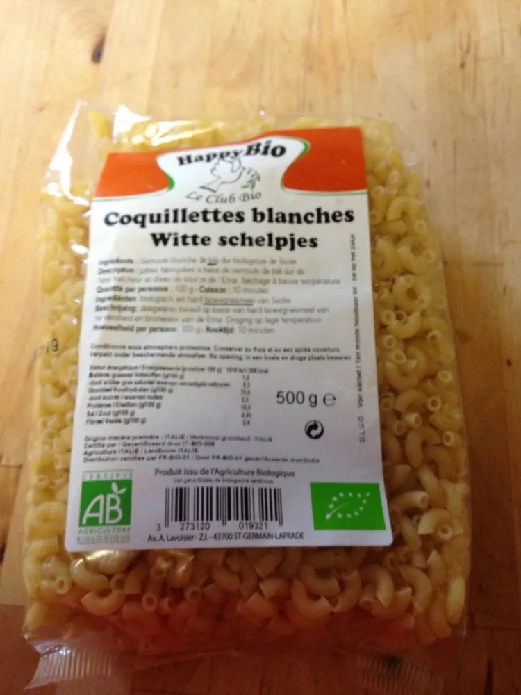 Coquillettes blanches
