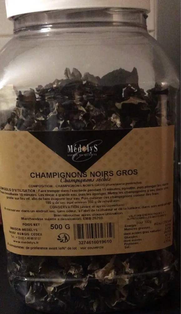 Champigons noirs gros