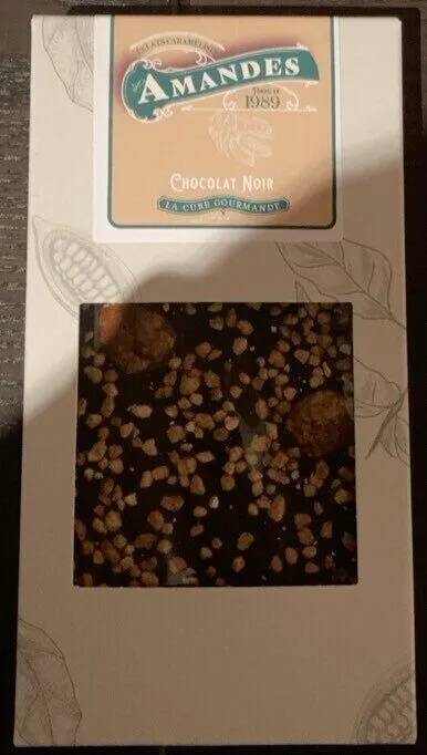 Chocolat noir amandes
