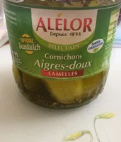 Cornichons aigres-doux en lamelles