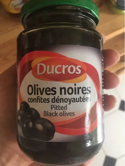 Olives noires confites dénoyautées