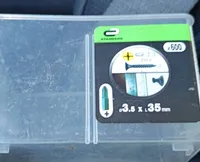 3.5 X L 35 mm 600x screws