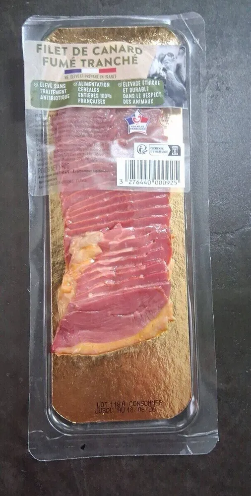 Filet de canard fumé tranché