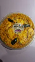 Paella au poulet et aux fruits de mer