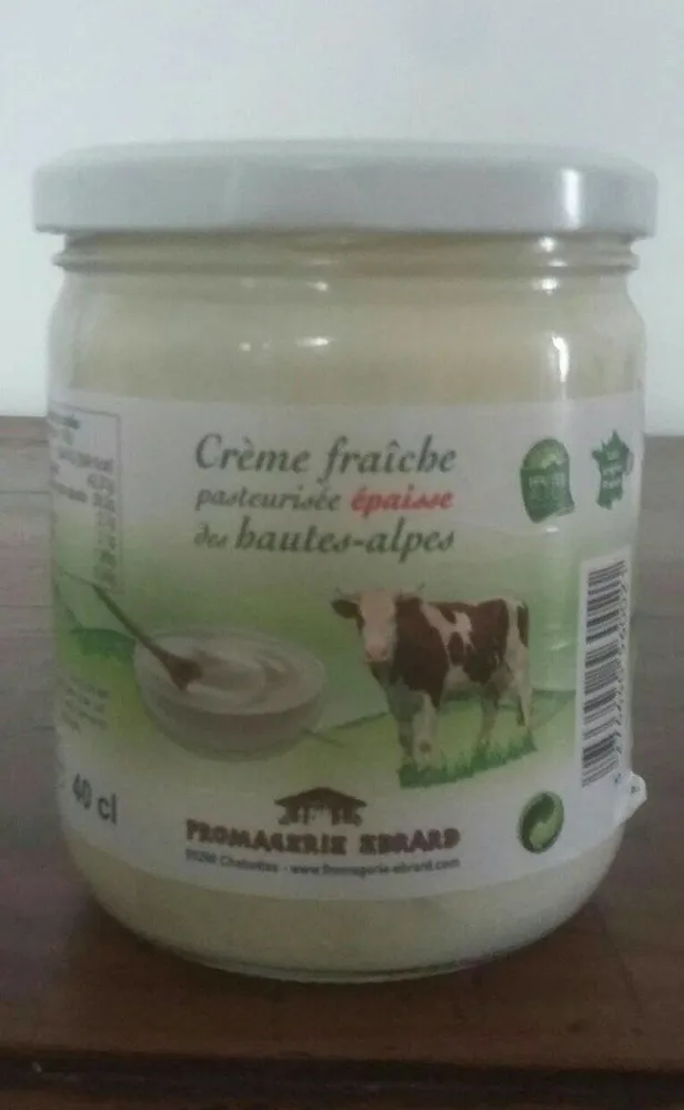 Crème fraîche pasteurisée épaisse des hautes alpes