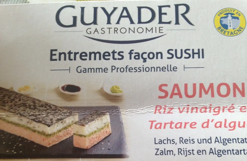 Entremets Façon Sushi : Saumon, Riz Vinaigré et Tartare d'Algues