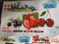 Yaourts sur lit de fruits