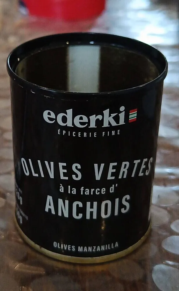 Olives vertes à la farce d’anchois
