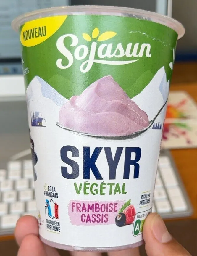 Skyr vegetal framboise cassis