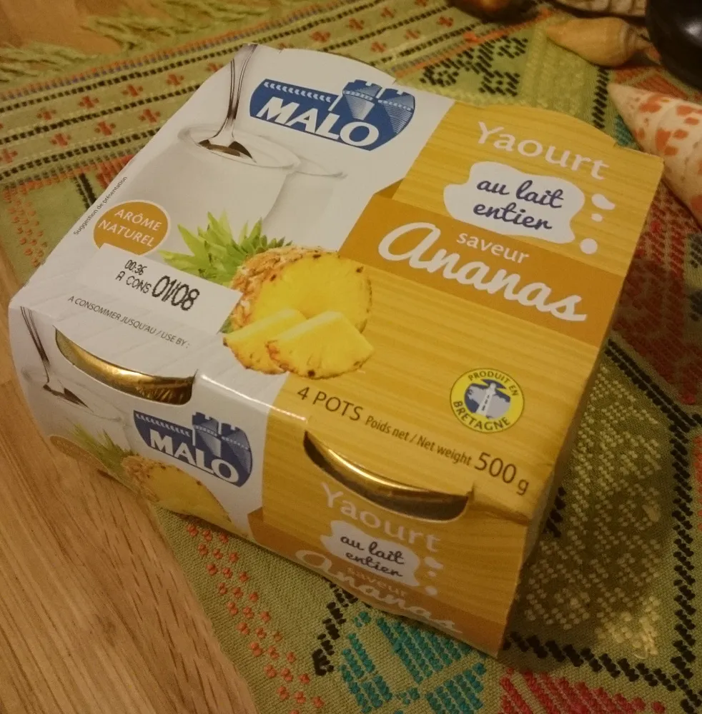 Yaourt au lait entier saveur ananas
