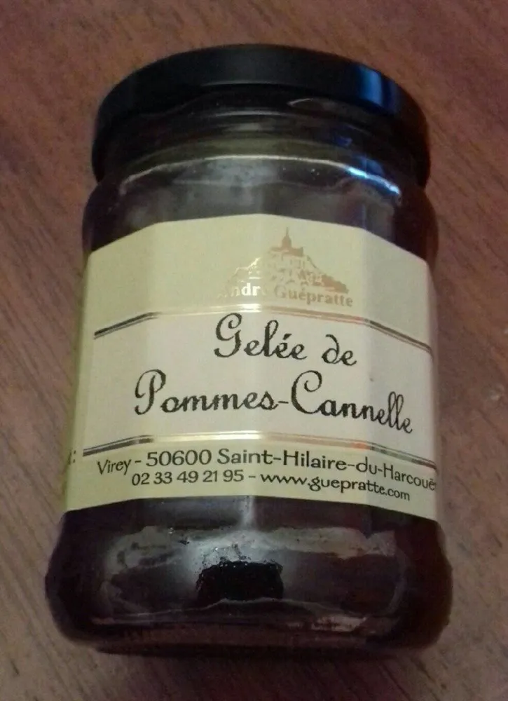 Gelée de pommes cannelle