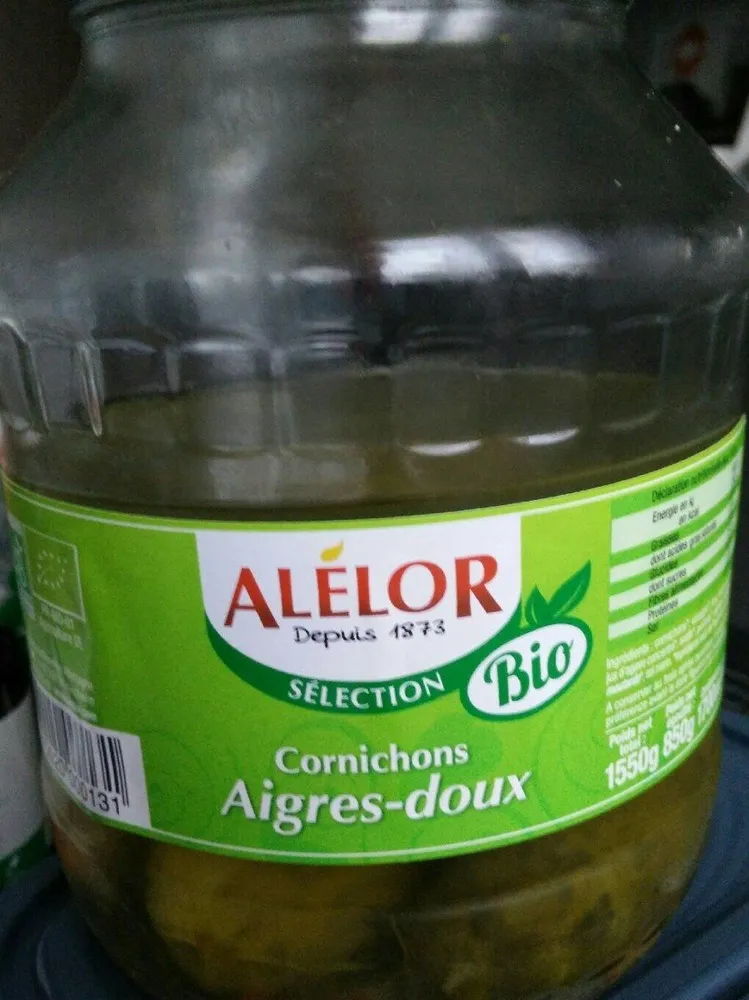 Cornichons aigres-doux