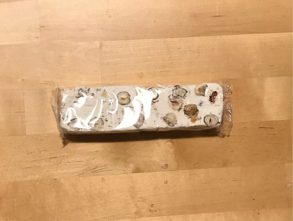 Nougat tendre aux noisettes