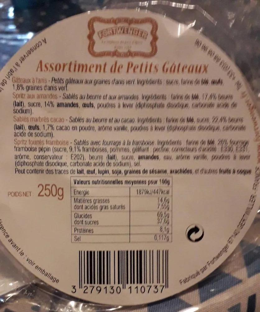 ASSORTIMENT DE PETITS GATEAUX