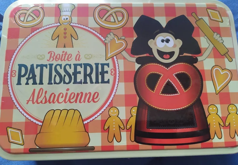 Boîte à pâtisserie alsacienne