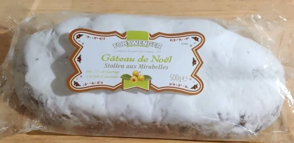 Gâteau de Noël Stollen aux mirabelles