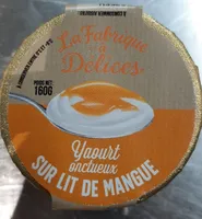 Yaourt onctueux sur lit de mangue