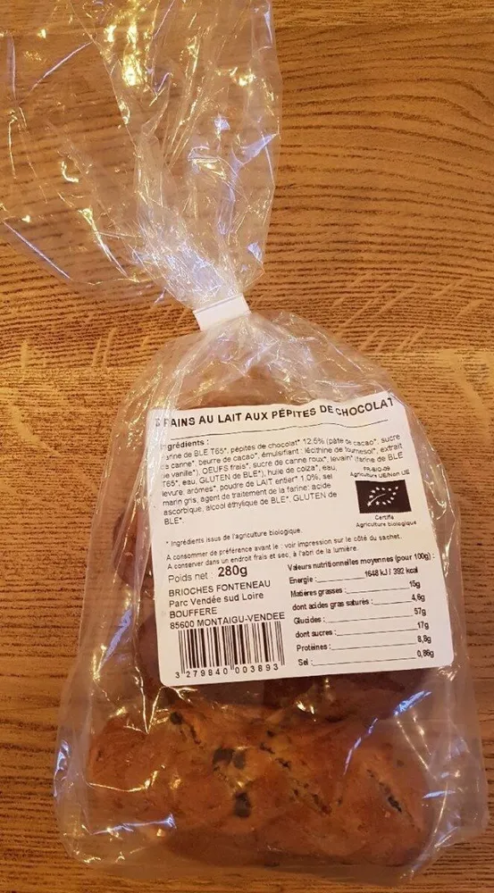 8 pains au lait aux pépites de chocolat