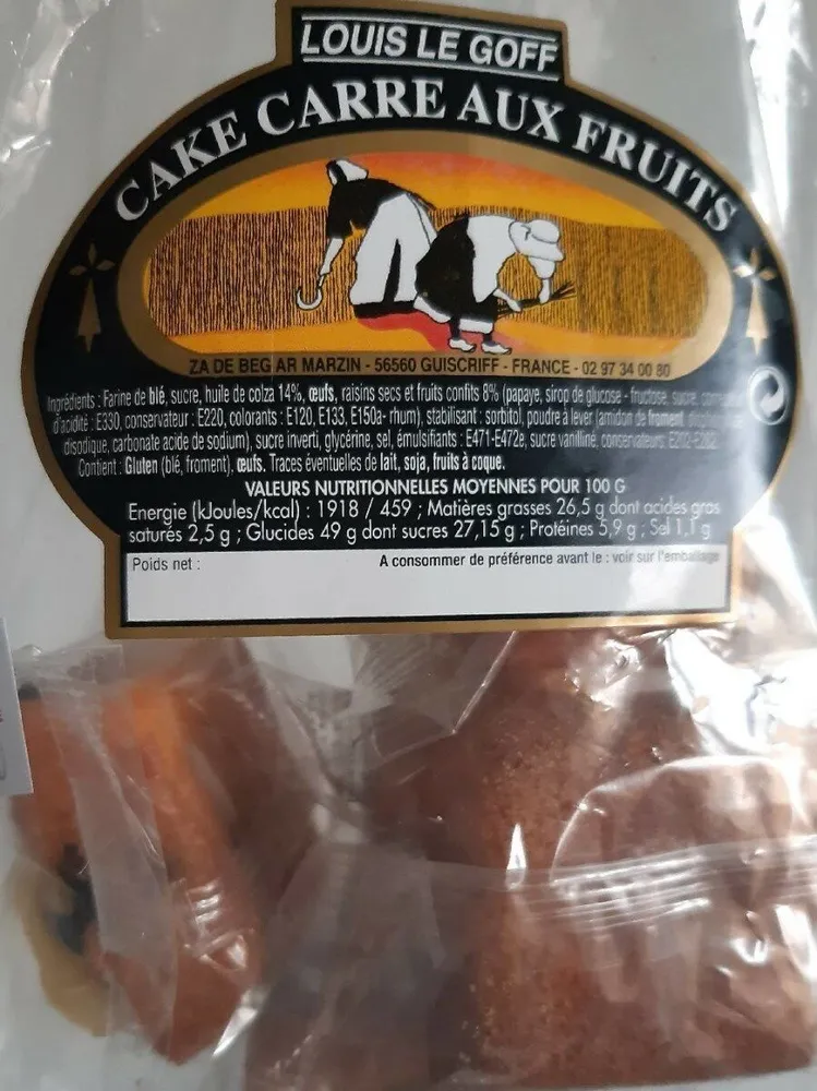 Cake carré aux fruits