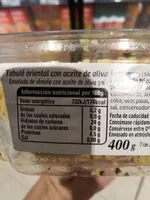 Tabulé oriental con aceite de oliva