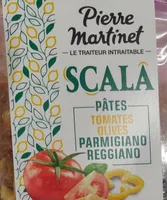Salade Scala Pâtes Tomates Olives Parmigiano Reggiano