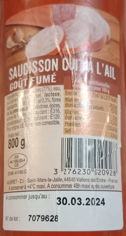 Saucisson cuit à l'ail goût fumé