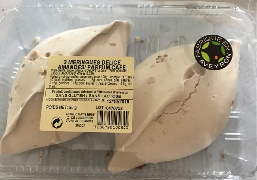2 Meringues Délice Amandes / Parfum Café