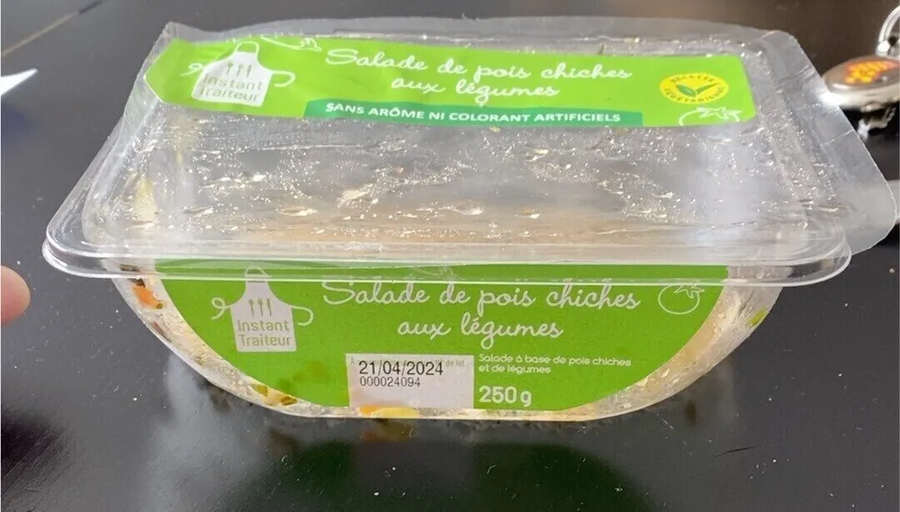 Salade de pois chiches aux légumes