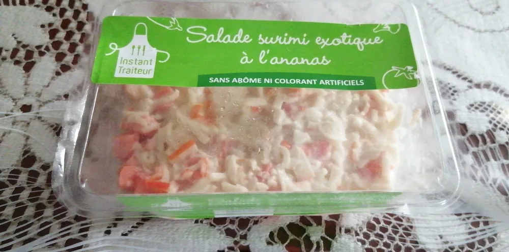 Salade surimi exotique à l'ananas